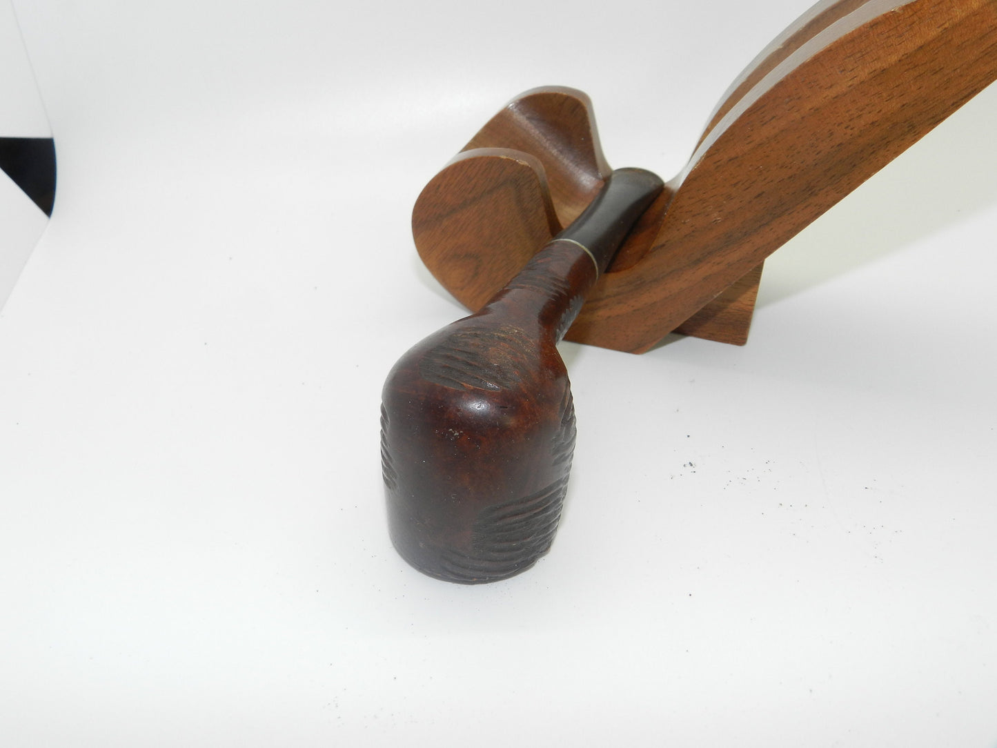 Vintage Bentley Carved Imported Briar Tobacco Pipe - Good Used Condition