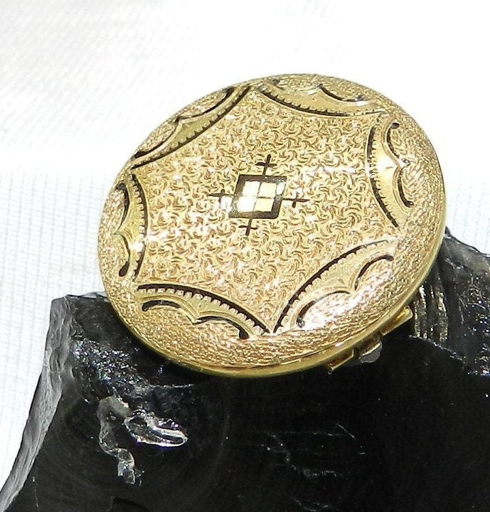 Antique Art Deco Gold Washed Pin, YG Enamel