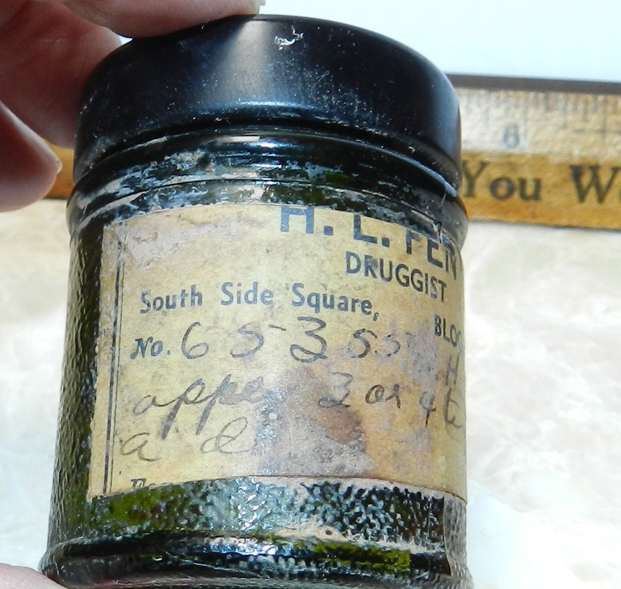 Authentic Apothecary Jar, Dark Green Owens