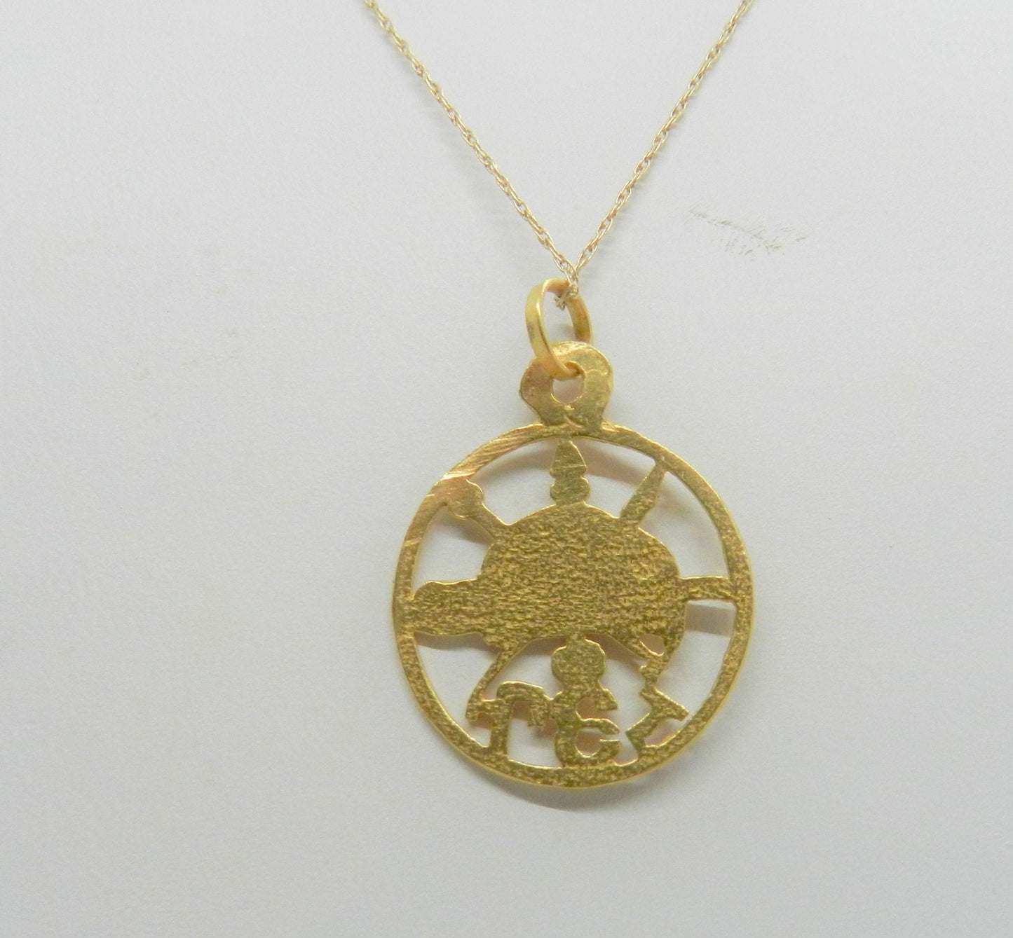 Vintage Solid 18K Yellow Gold Pendant with 14K 20" Chain