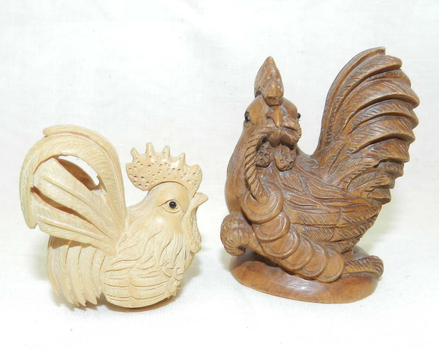 Vintage Carved Netsuke Roosters - Chickens  2 1/2"  & 1 1/2"    2 for 1