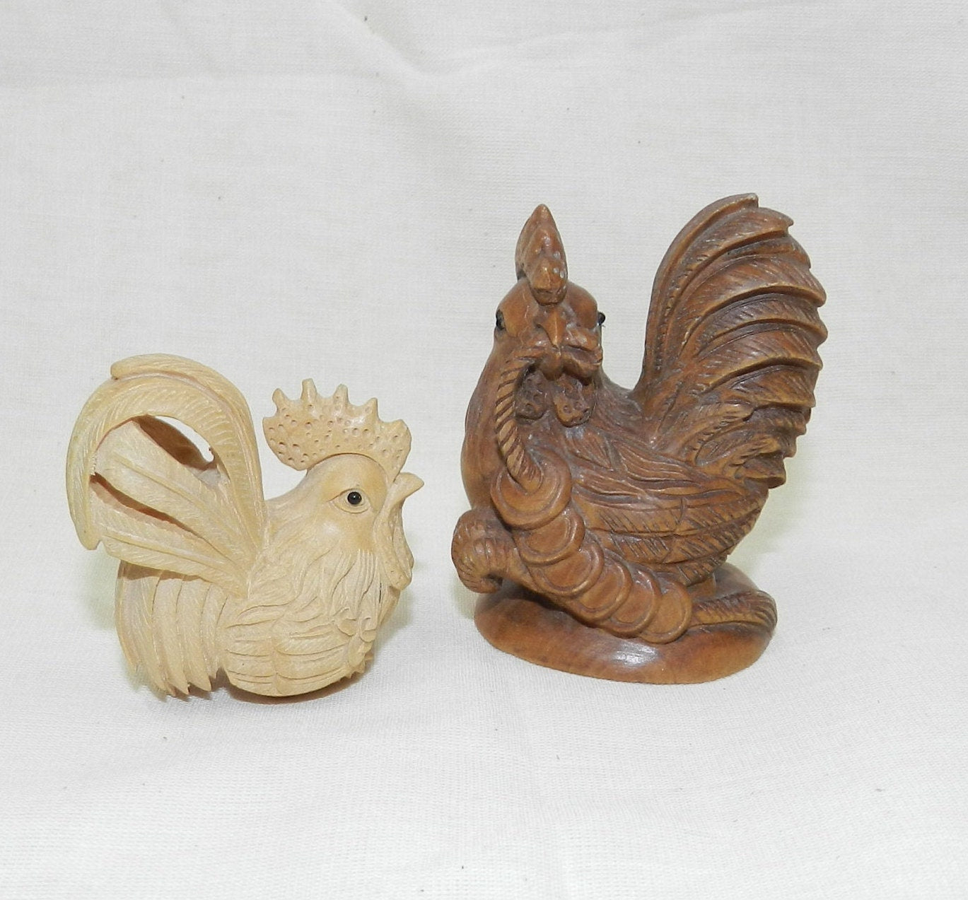 Vintage Carved Netsuke Roosters - Chickens  2 1/2"  & 1 1/2"    2 for 1