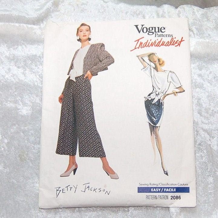 Designer Betty Jackson Vogue Vintage Pattern #2086